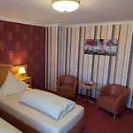 Stadthotel Аугсбург