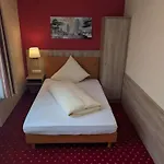 Отель Stadthotel 3*