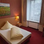 Stadthotel Отель Аугсбург