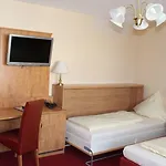 Stadthotel Отель 3*