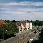 Stadthotel Отель Аугсбург