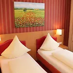 Stadthotel Аугсбург
