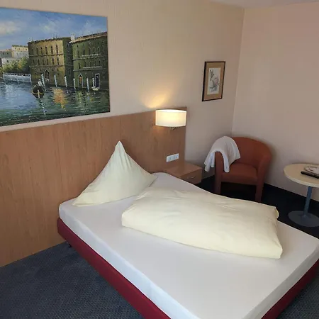 Stadthotel Szálloda 3*