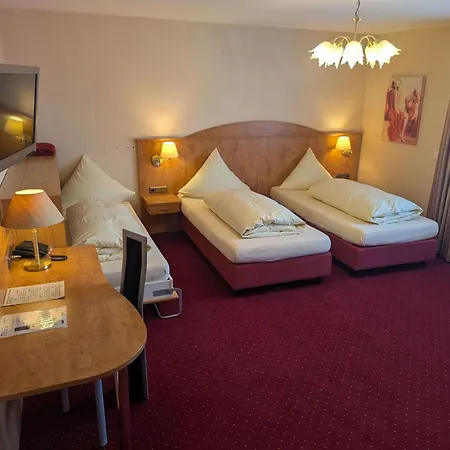 Stadthotel Szálloda Augsburg