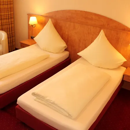 Stadthotel Szálloda Augsburg