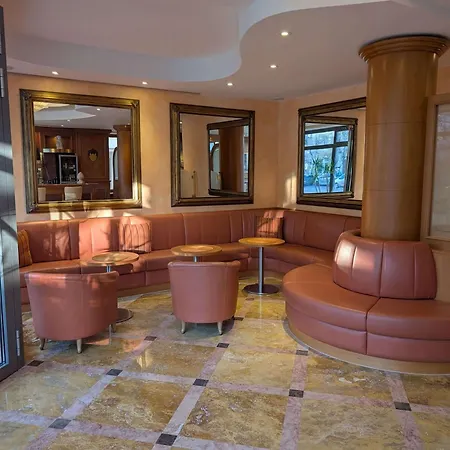 Hotel Stadthotel 3*
