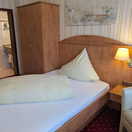 Hotel Stadthotel 3*